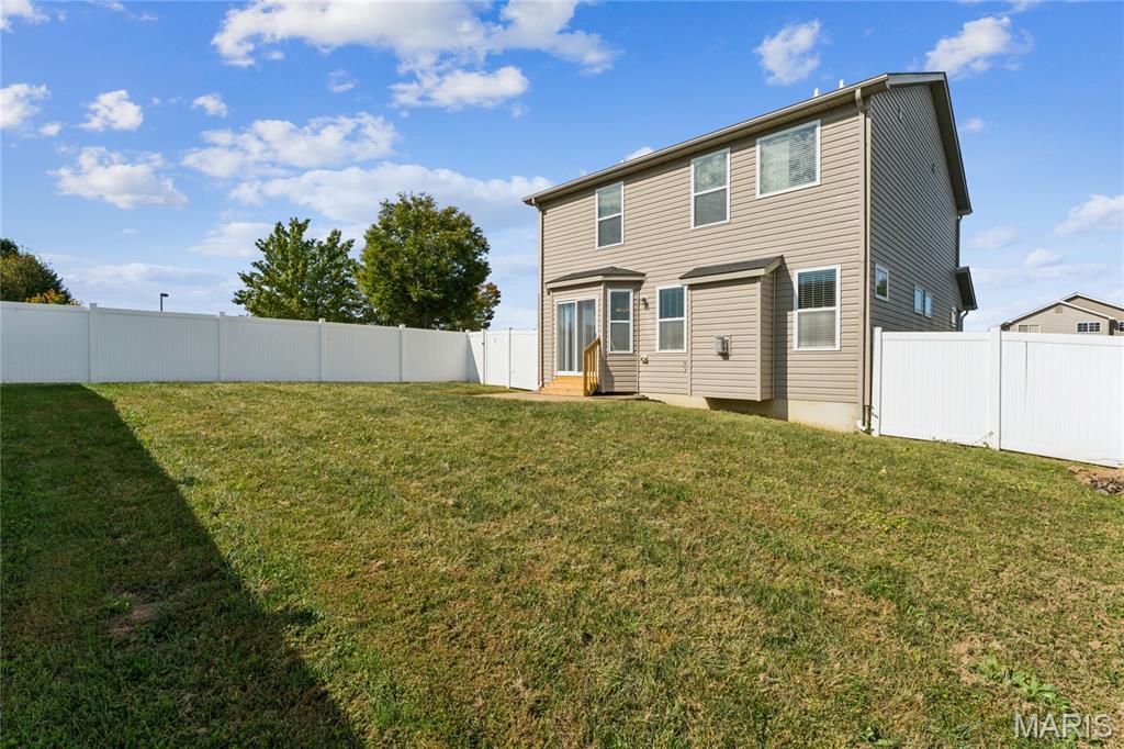 2502 London Lane