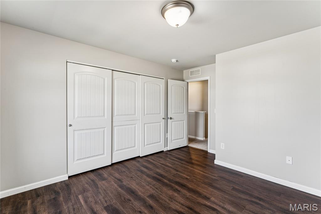 2502 London Lane