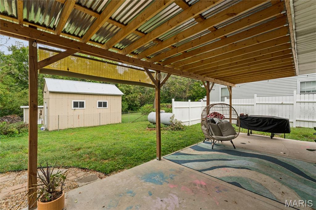 2639 Highway 100