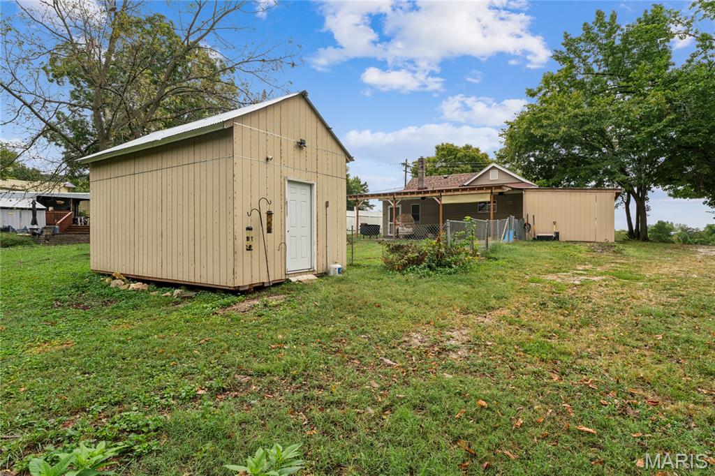 2639 Highway 100