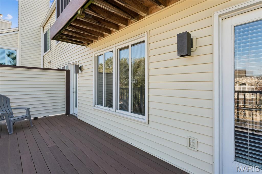 1717 Highview Circle Court