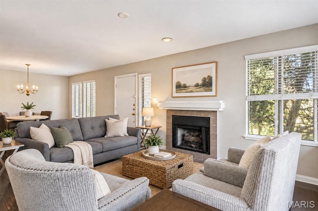 1717 Highview Circle Court
