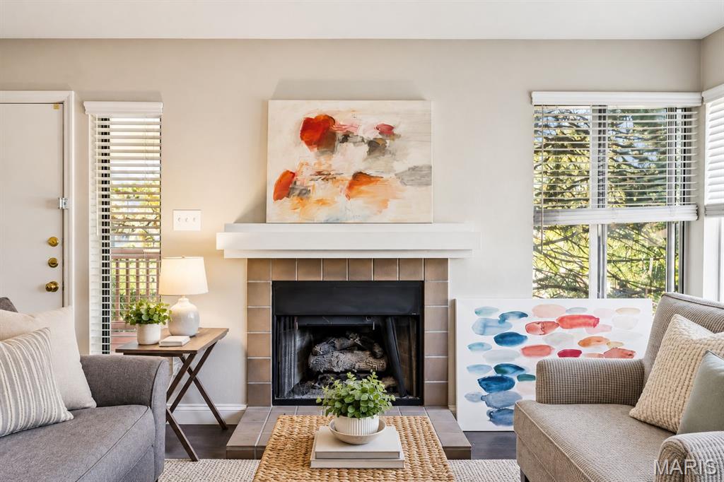 1717 Highview Circle Court