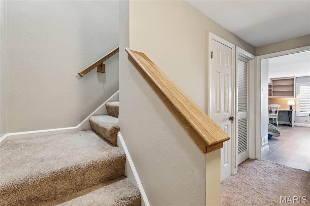 1717 Highview Circle Court