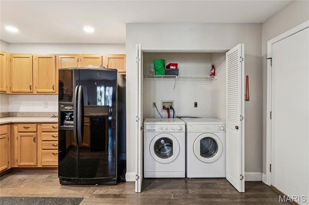1717 Highview Circle Court