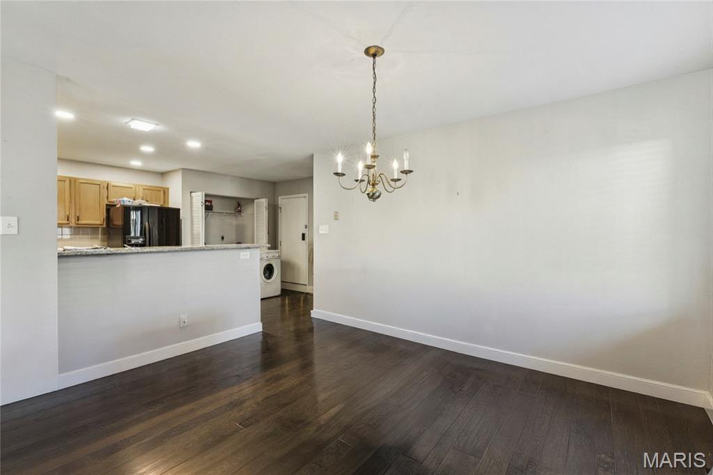 1717 Highview Circle Court