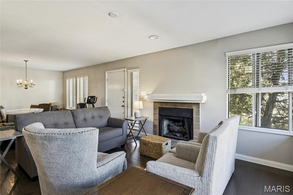 1717 Highview Circle Court