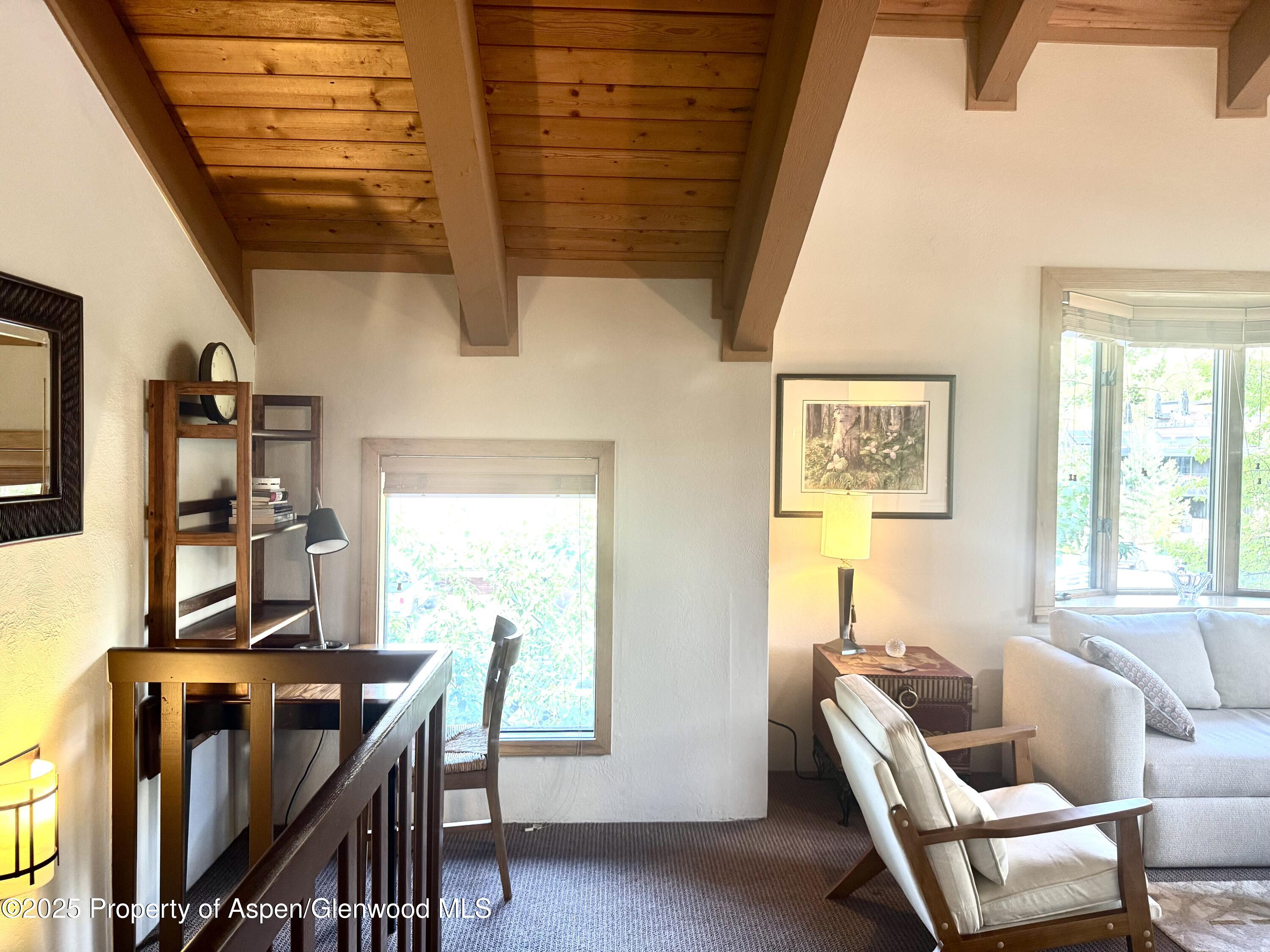 125 E Hyman Avenue 1A