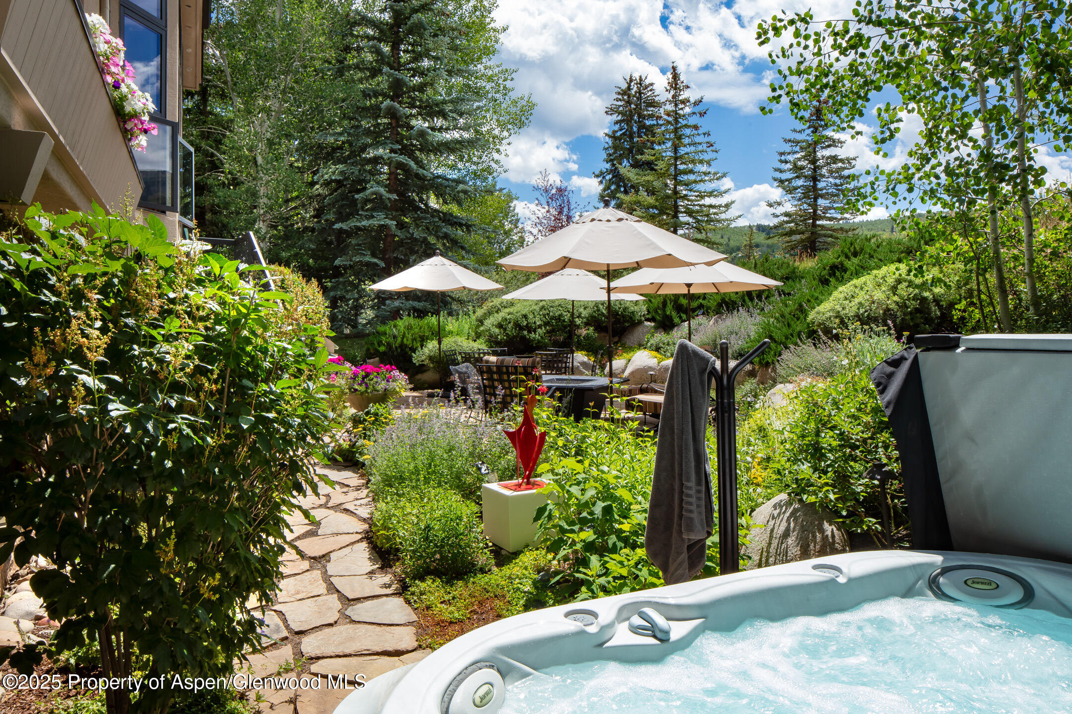 17 Fairway Drive