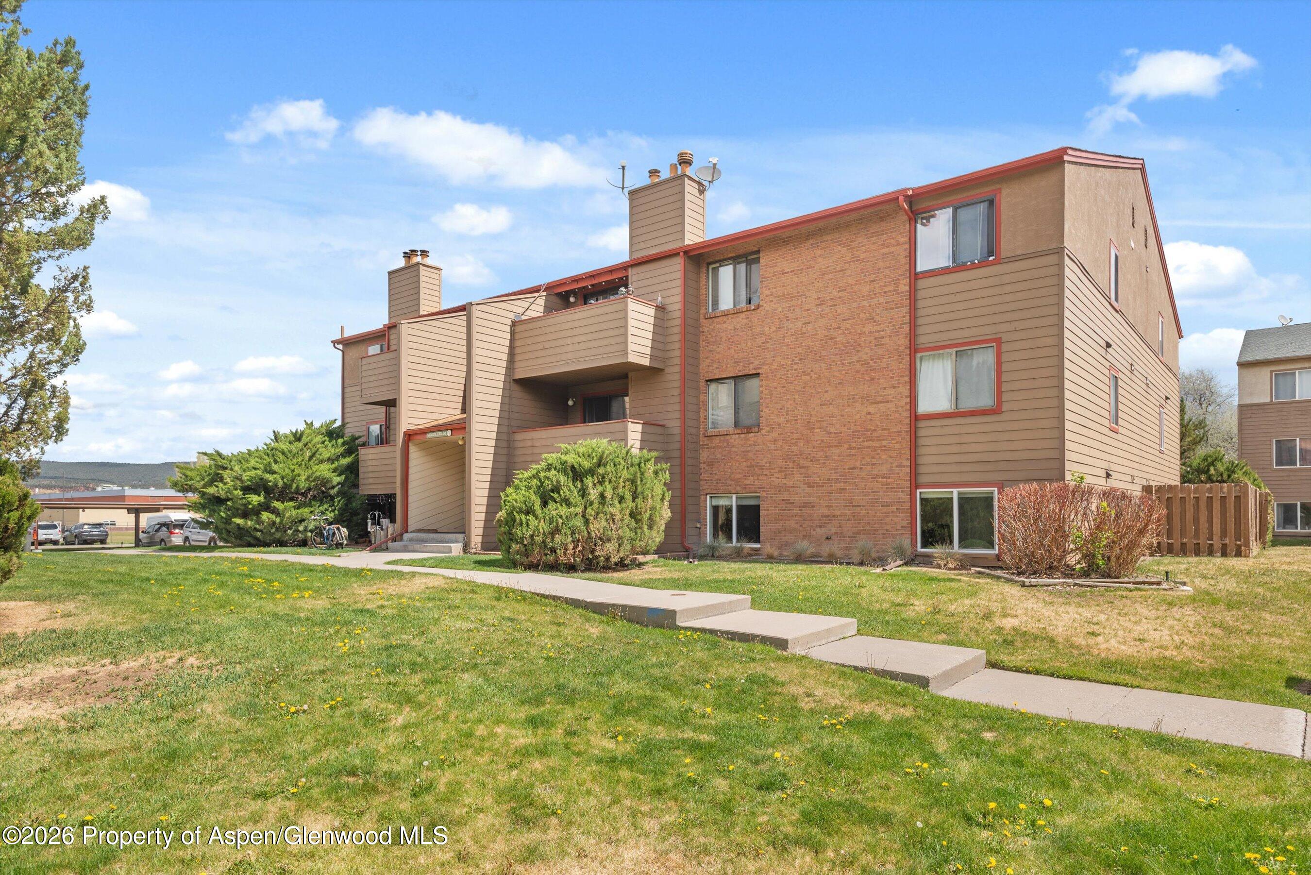 86 Roaring Fork Avenue A-2