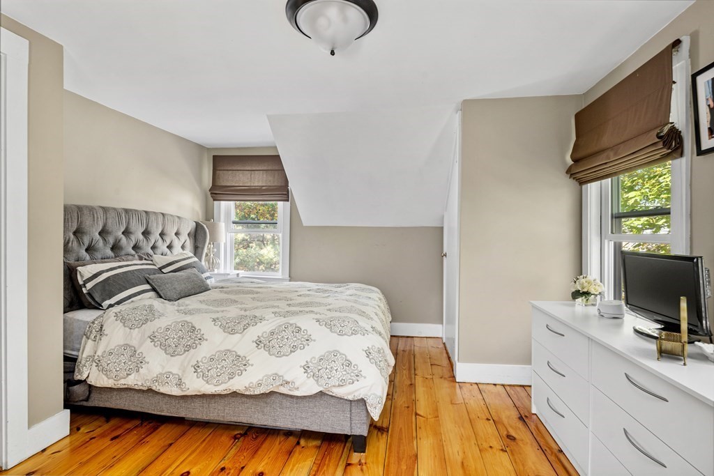 52A Canterbury St