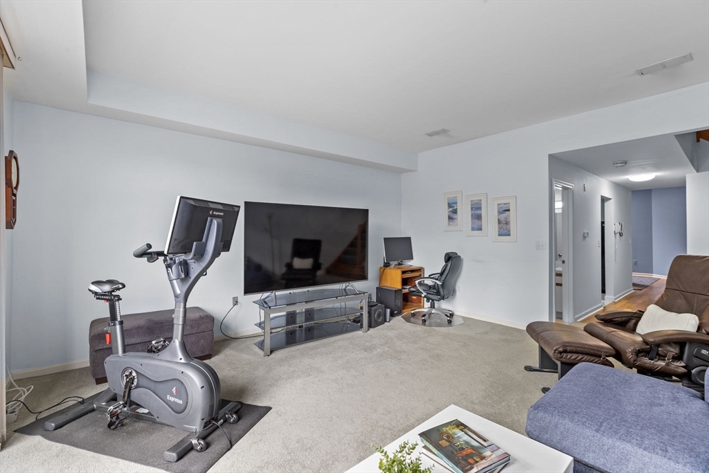 90 Sea St # 132