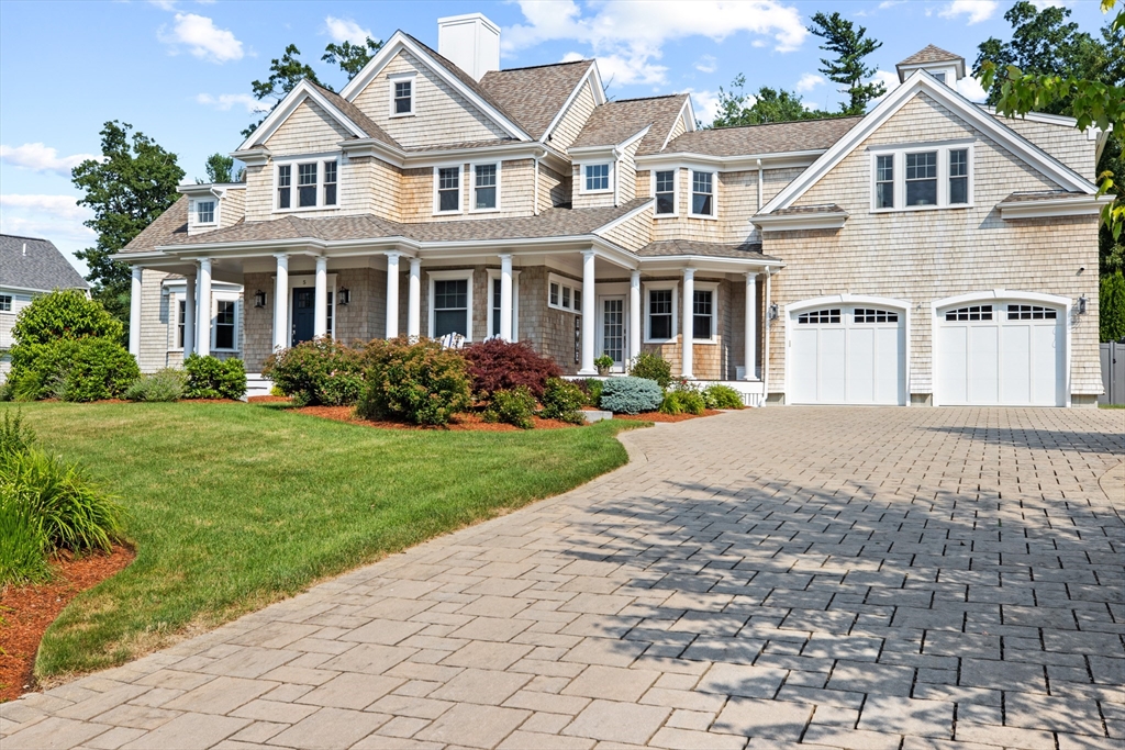 5 Summit Dr