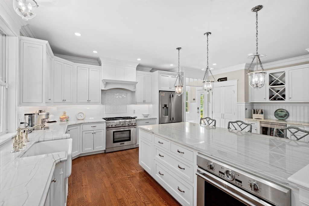 5 Summit Dr