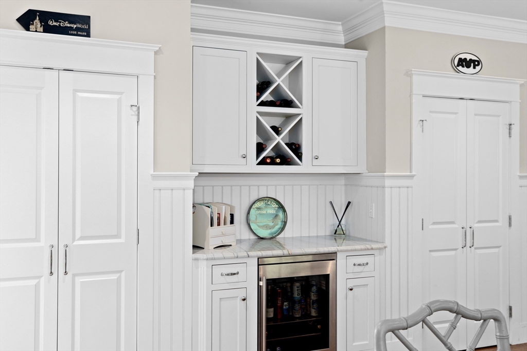 5 Summit Dr