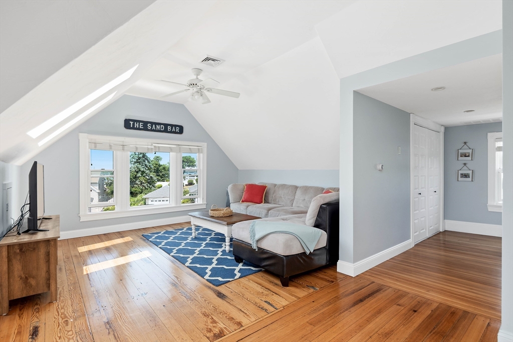894 Nantasket Ave