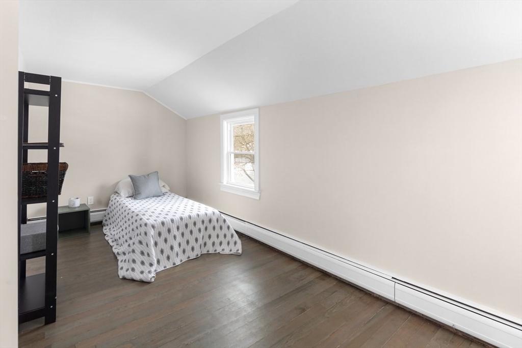 20 Pleasant St