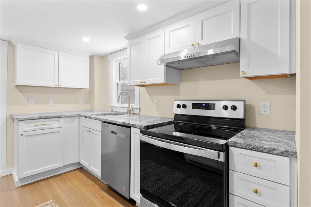 20 Pleasant St