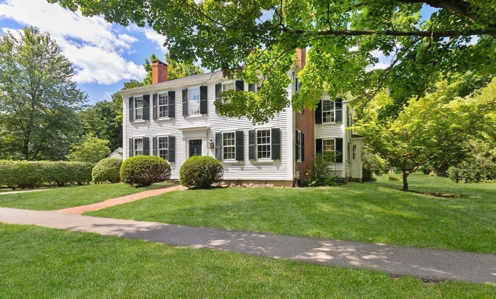 727 Main St
