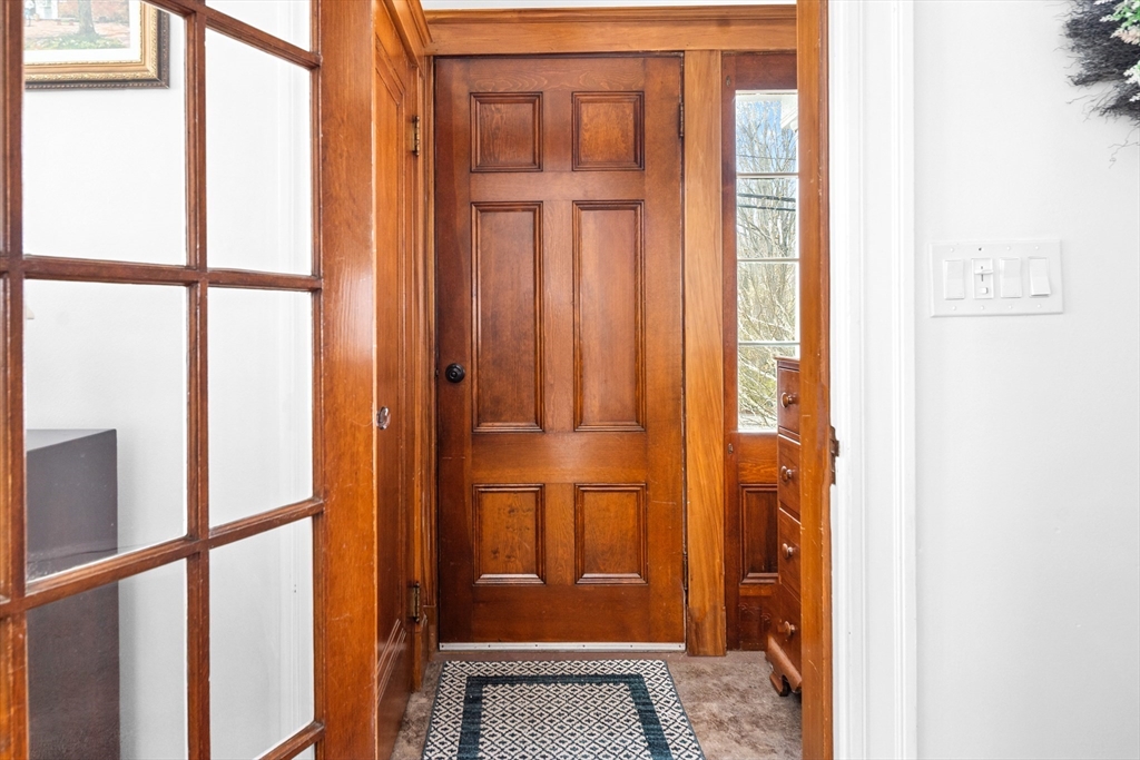82 Pine St