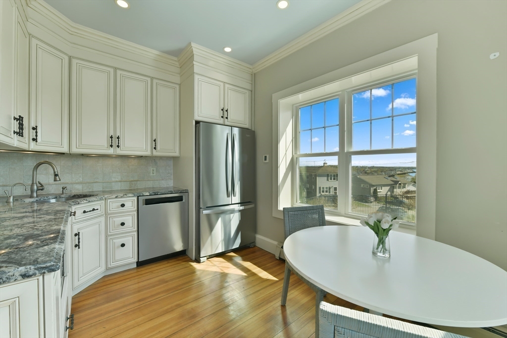 21 Beacon Rd