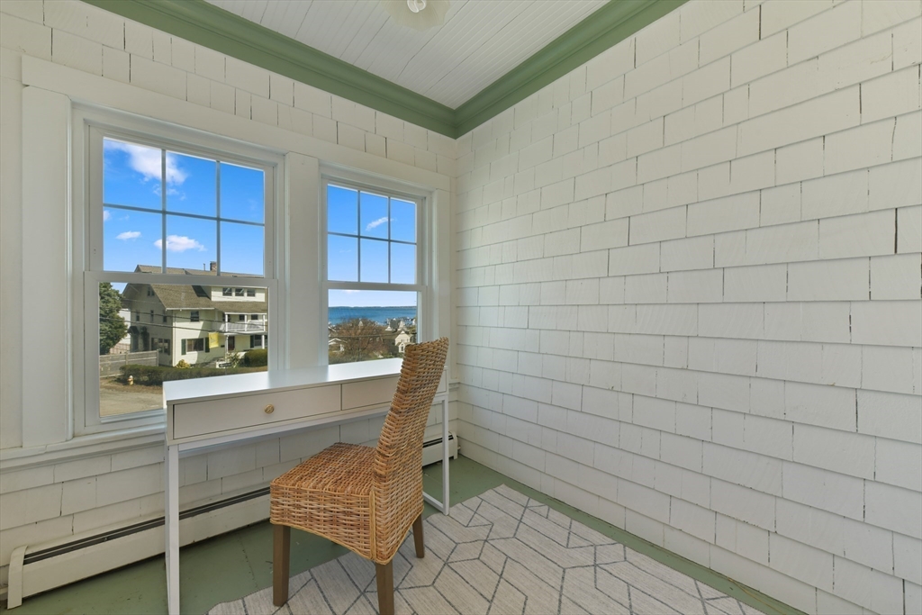 21 Beacon Rd