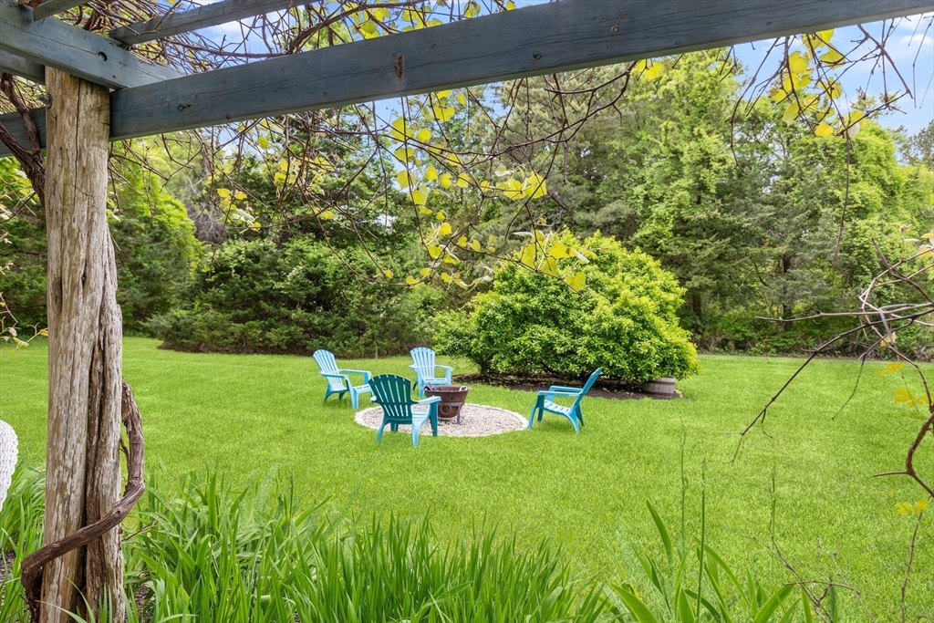 43 Salt Marsh Ln