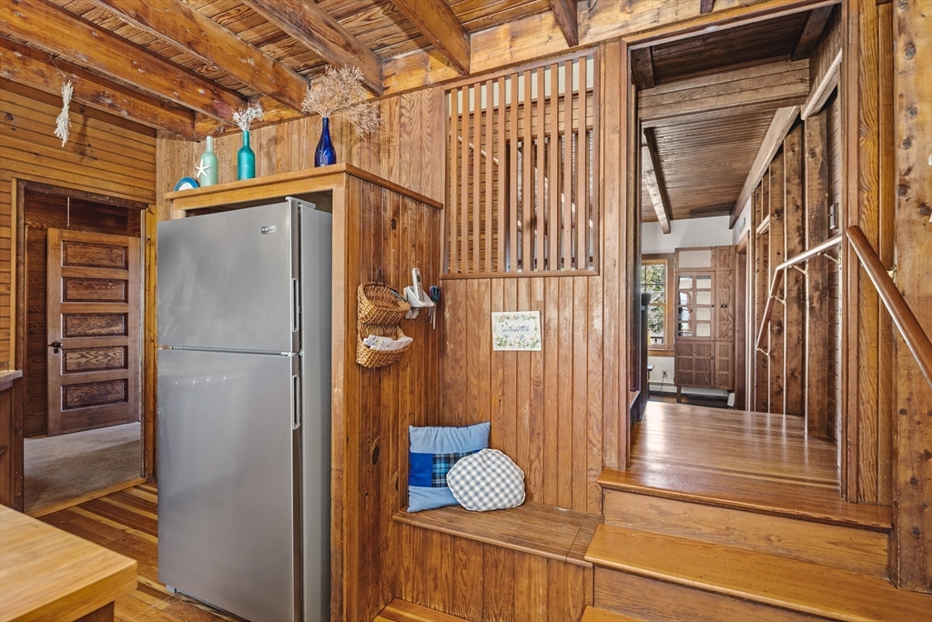 43 Salt Marsh Ln