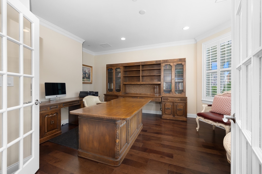 125 Halsted Dr # 125