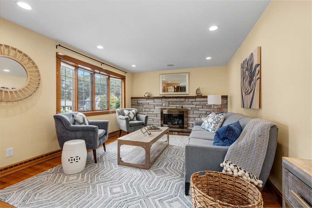 55 Fisher Rd