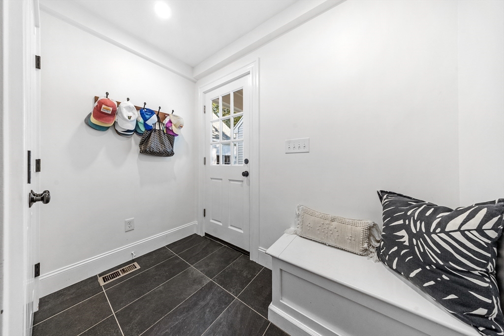 1088 Main St