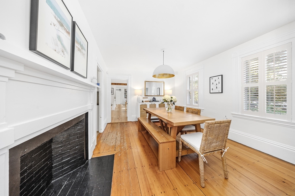 1088 Main St