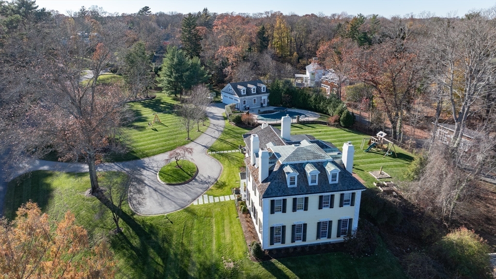 187 Main St