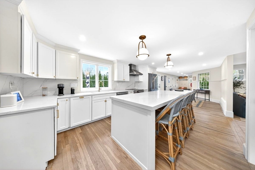18 Crowes Ln