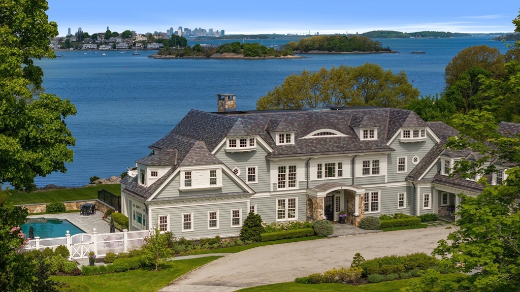 5 Bare Cove Ln