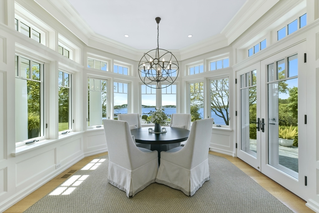 5 Bare Cove Ln
