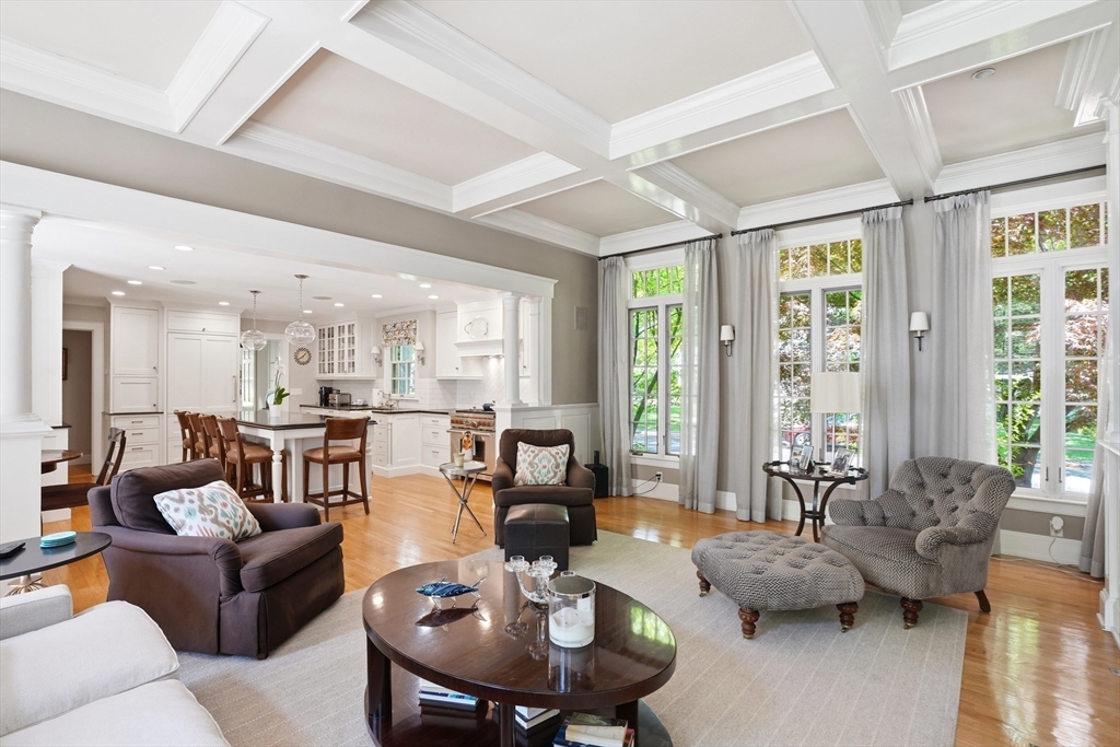 80 Hollingsworth Ave