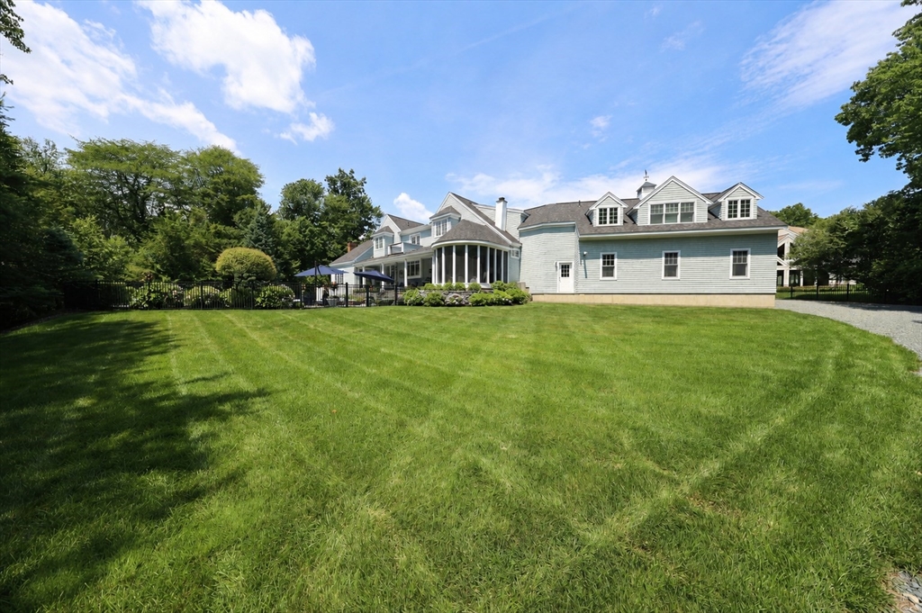 67 Ox Pasture Ln