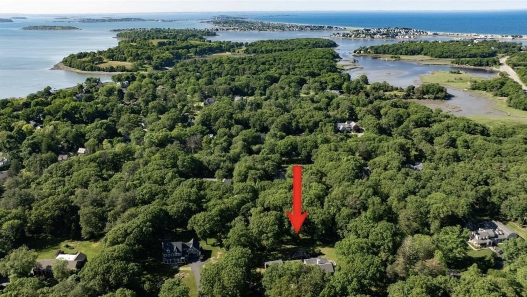8&10 Evergreen Ln