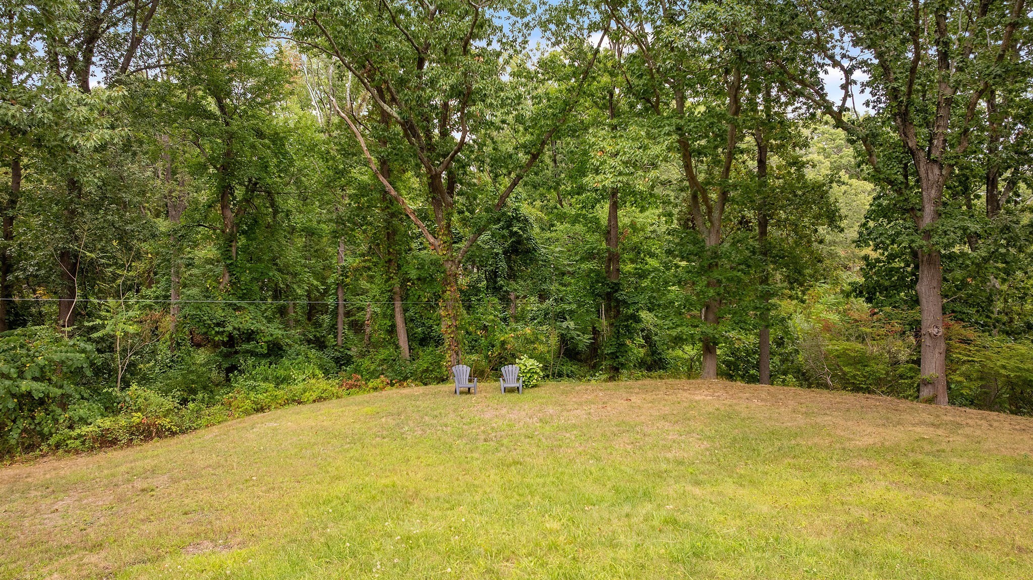8&10 Evergreen Ln