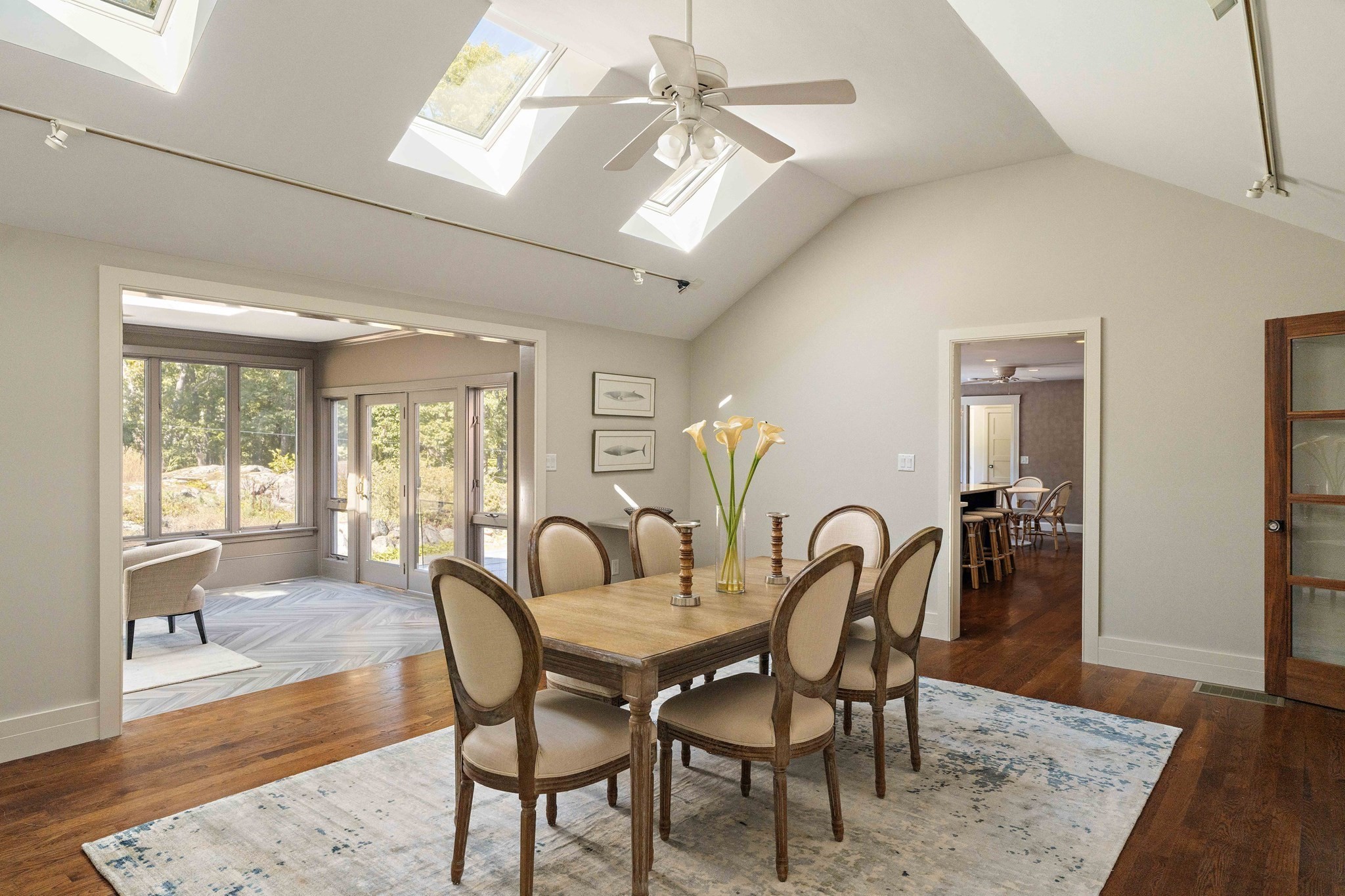 8&10 Evergreen Ln