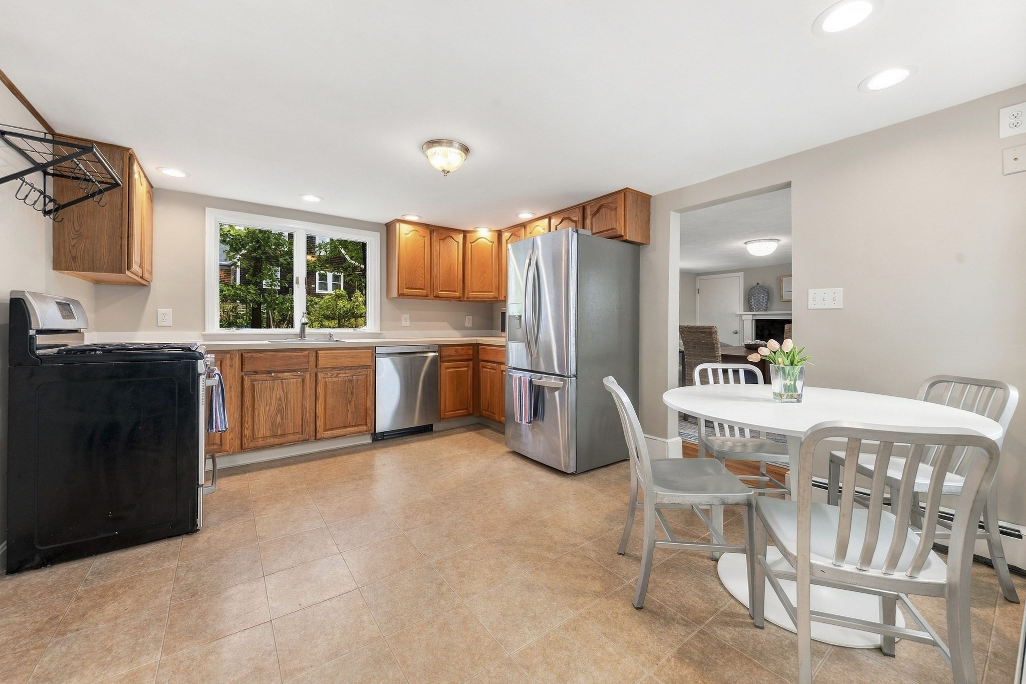16 Clifford Ct
