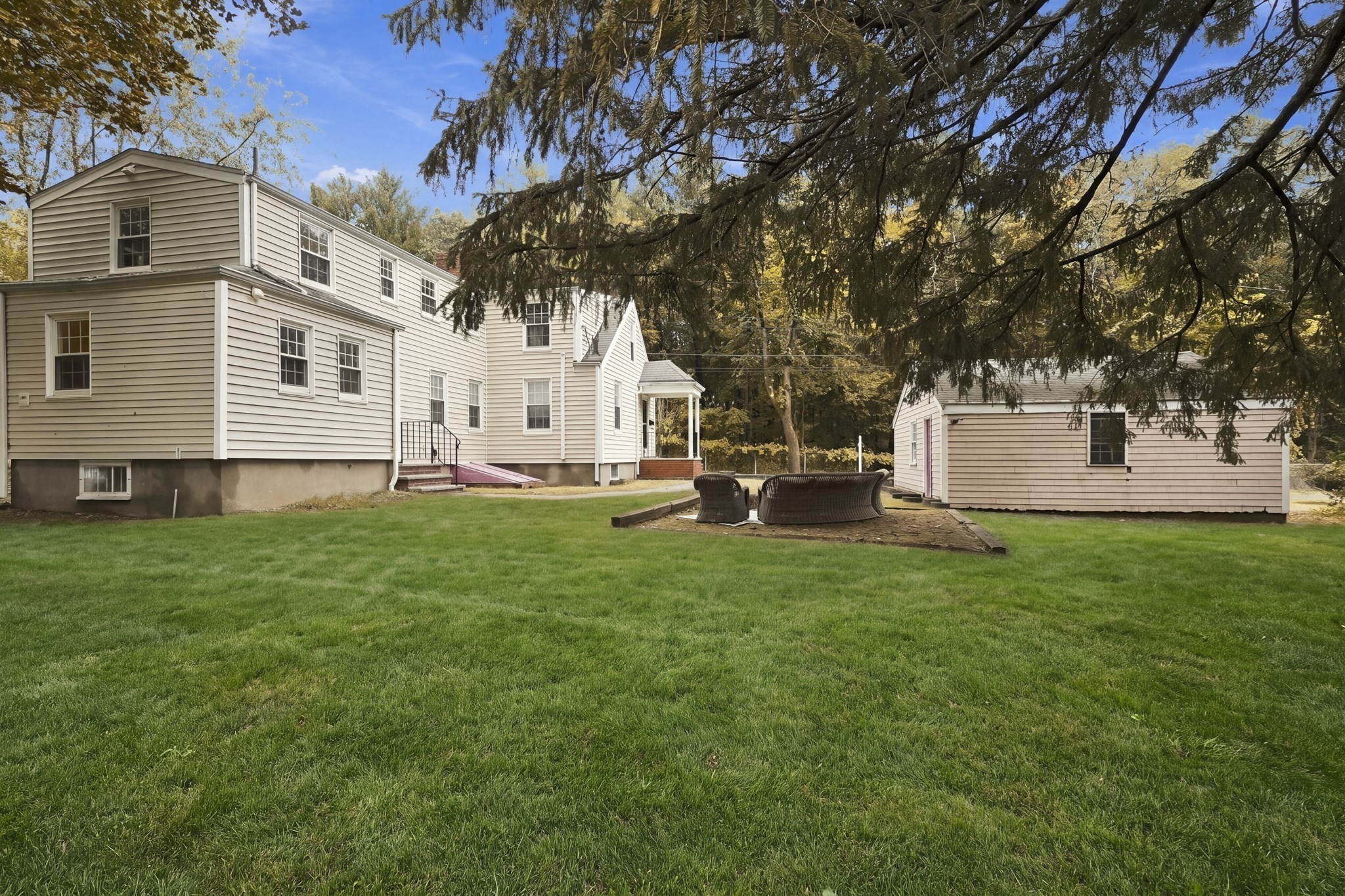 16 Clifford Ct
