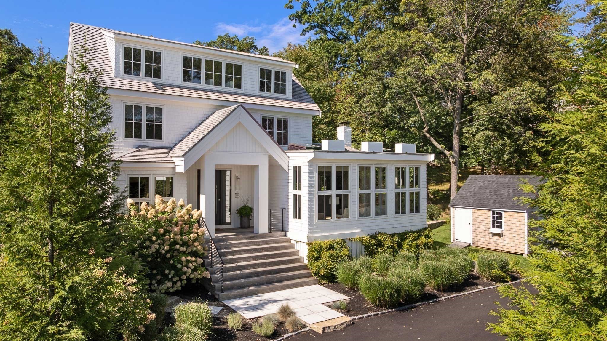 86 Atlantic Ave