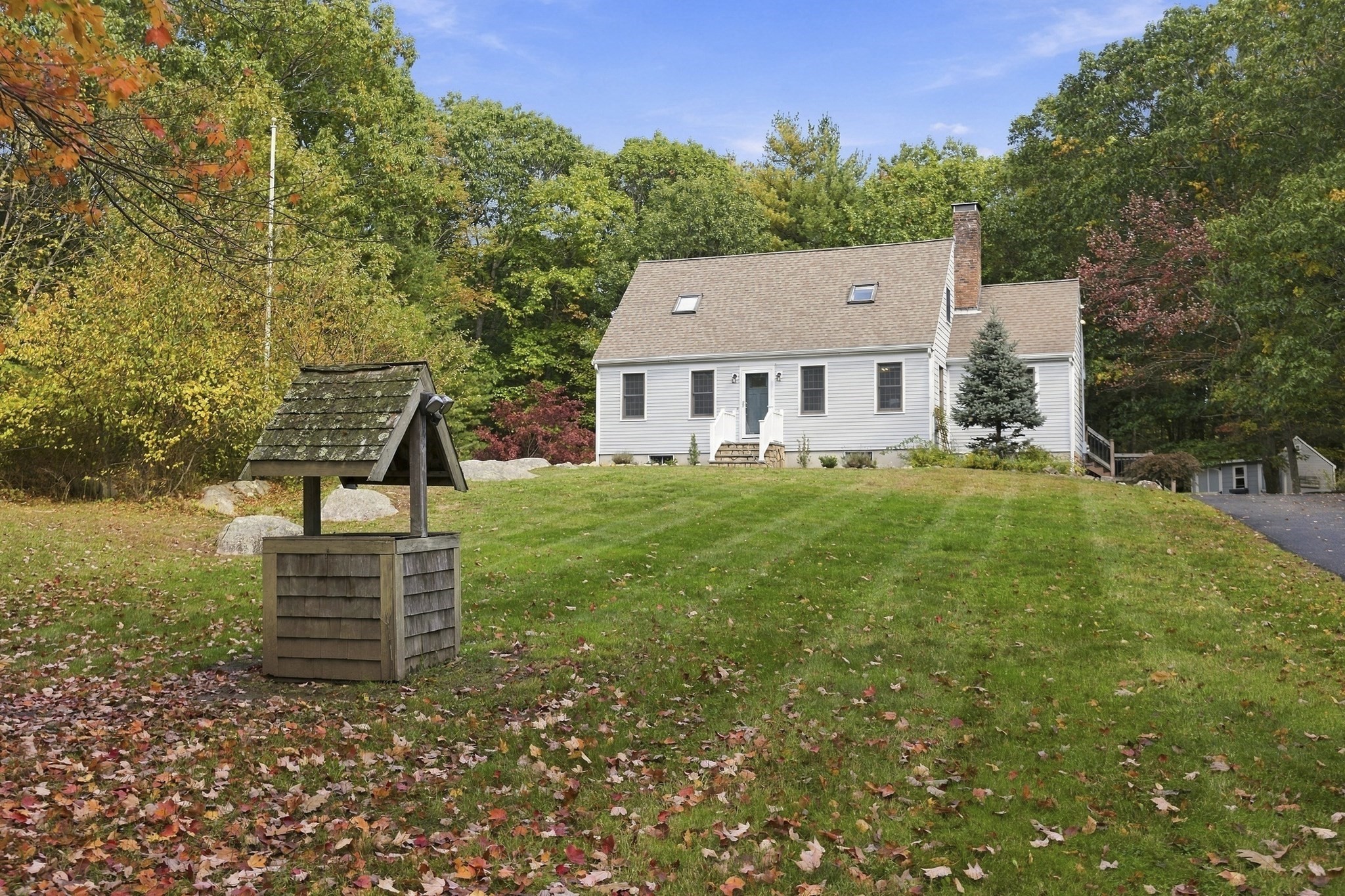 252 Leavitt St Hingham MA