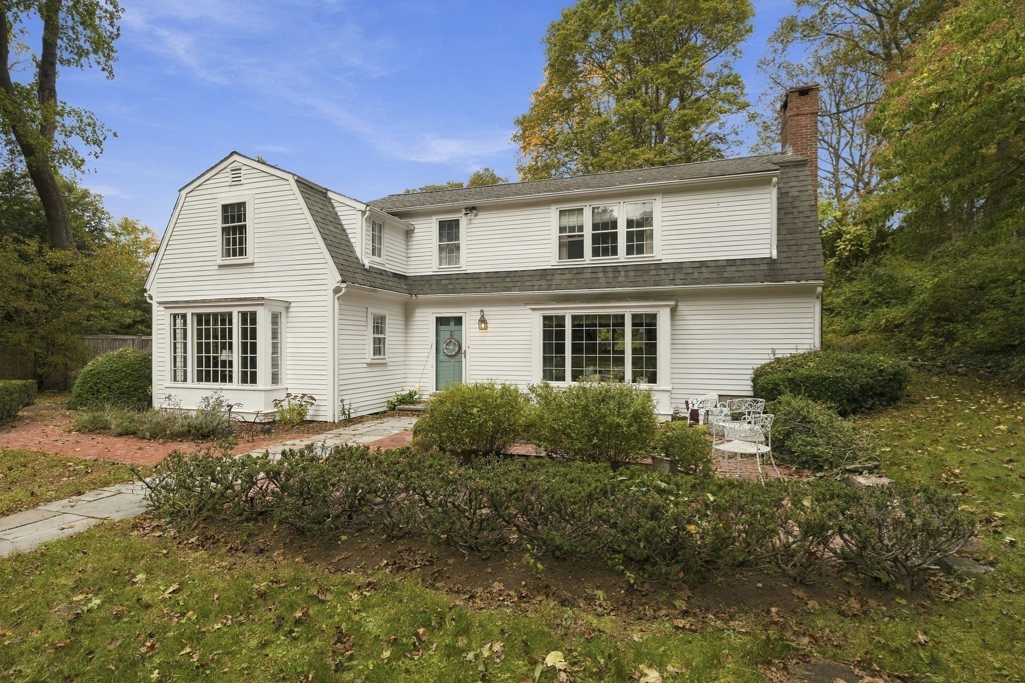 102 Central St Hingham MA