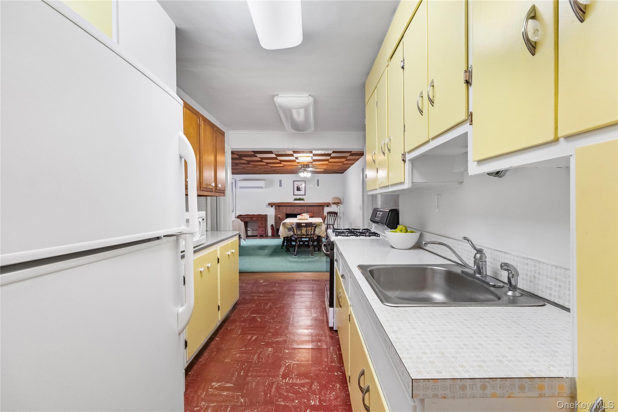 48 Banksville Avenue