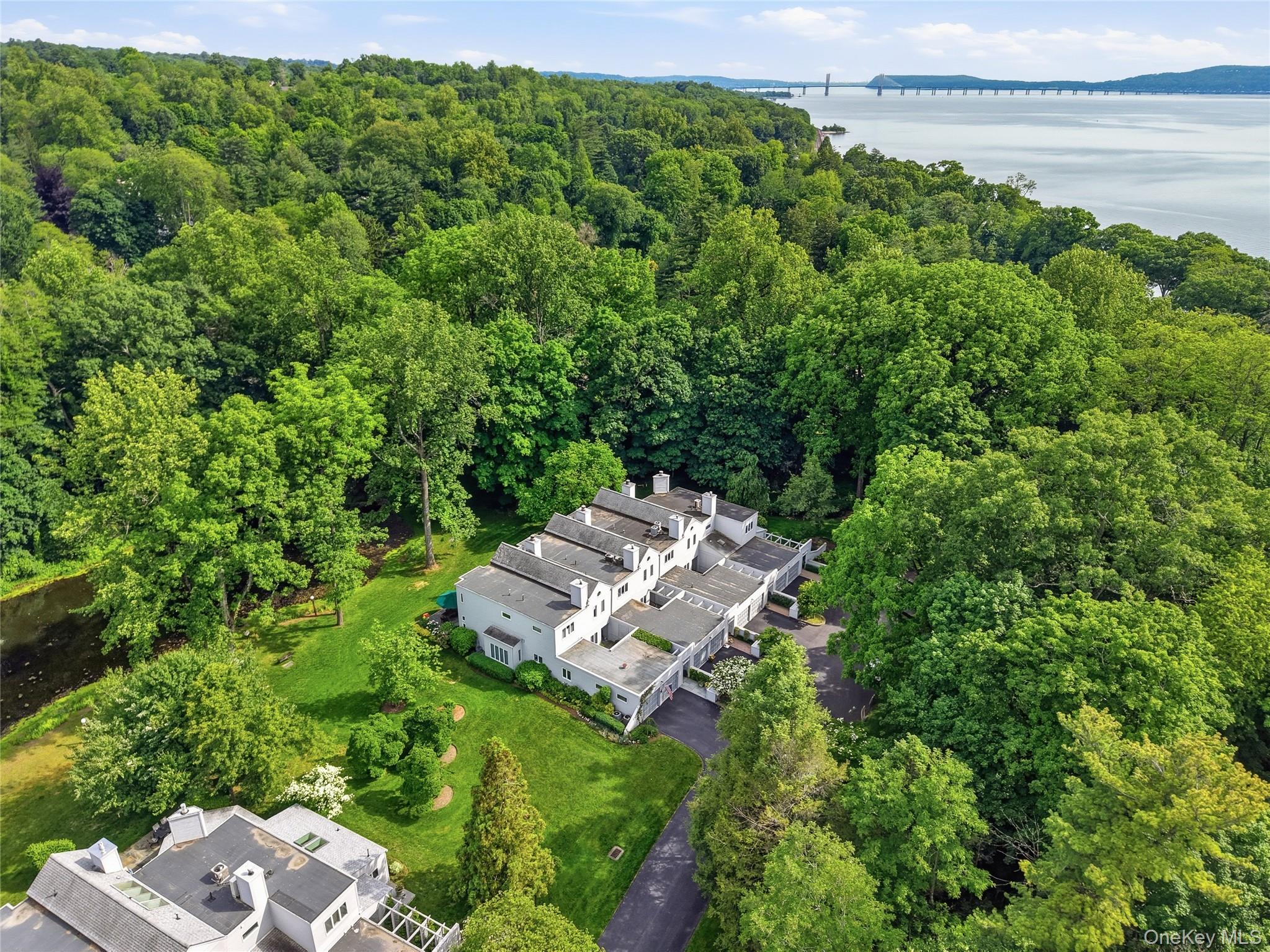 29 Beechwood Way
