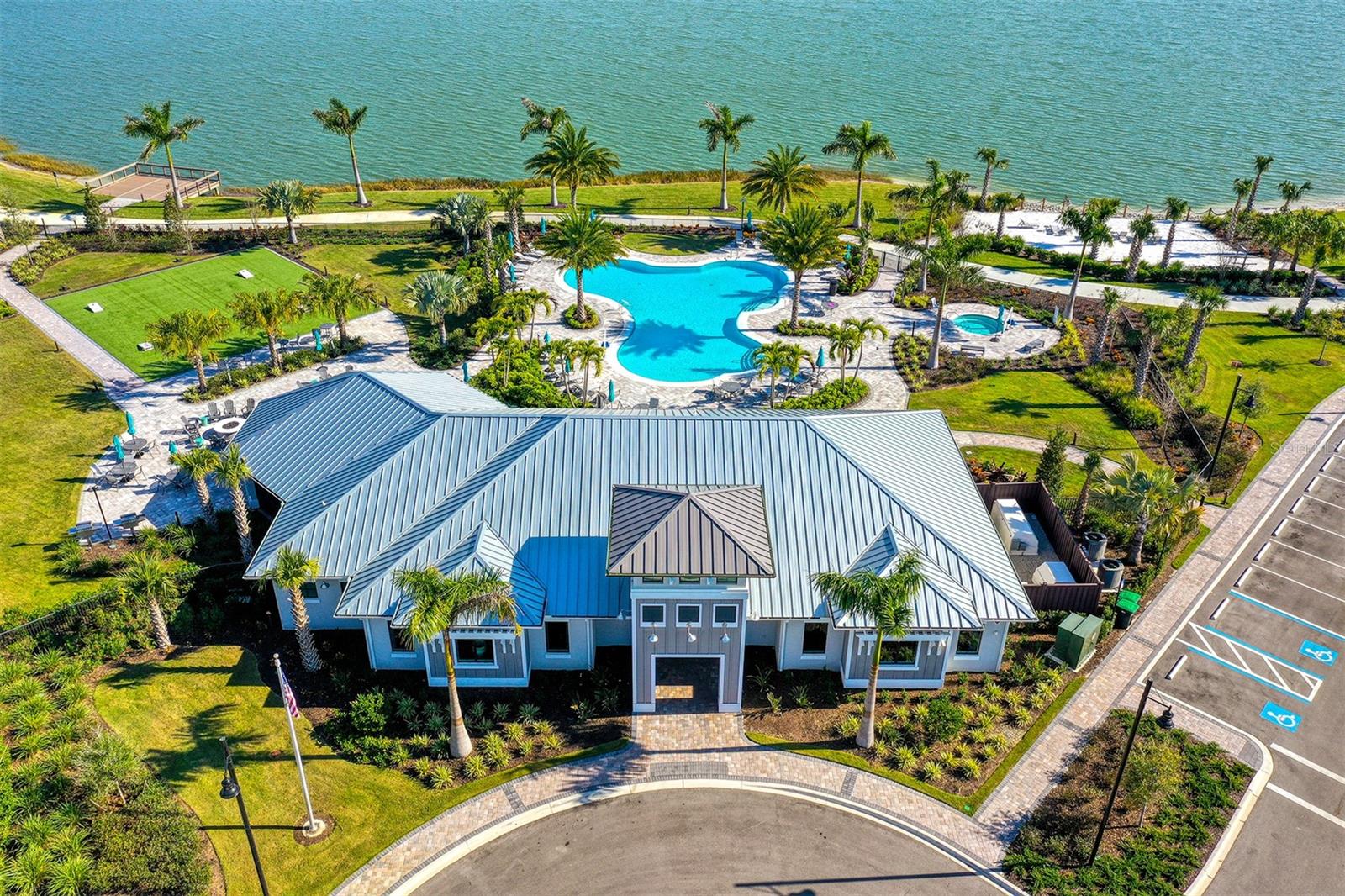 7872 MAINSAIL LN