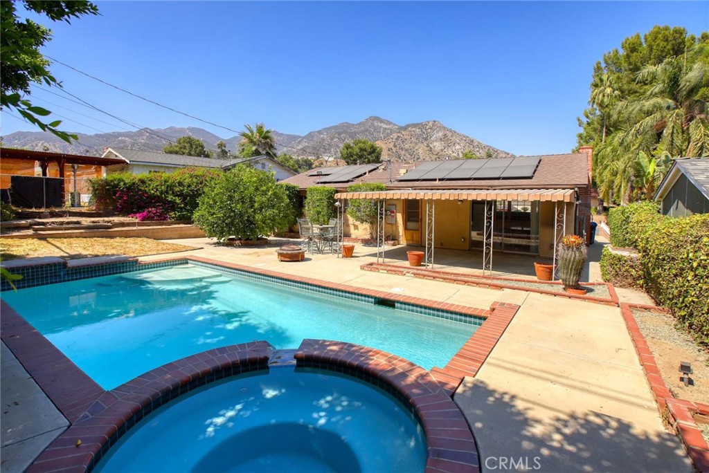 13601 Simshaw Avenue